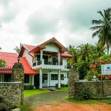 Sapumal Lodge Holambra Exterior foto